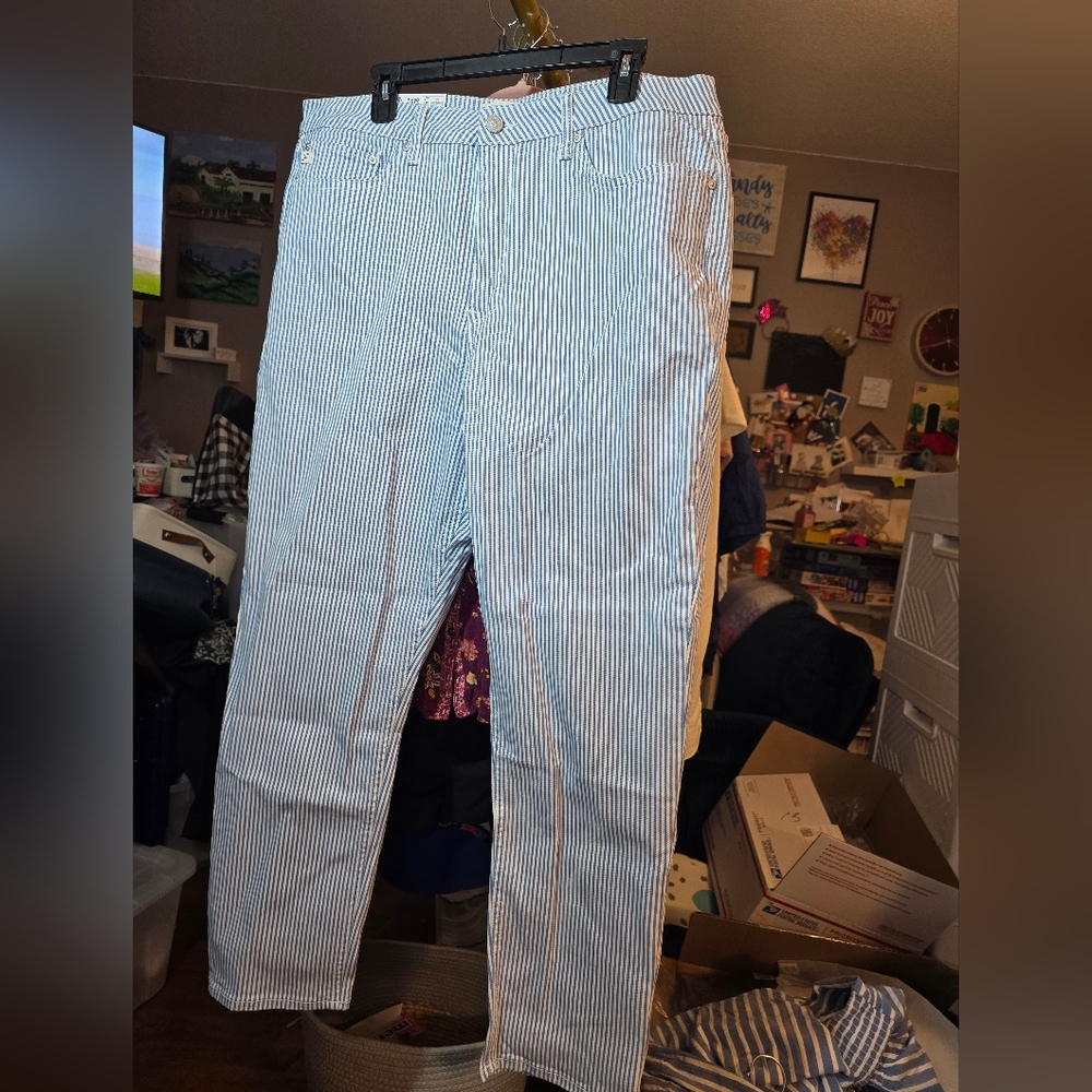 16 NWT SEVEN7 Blue/Wht Stripe Jeans 19-20.5Waist 12.5Rise 29Inseam Straight Leg